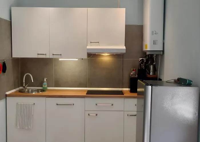 Cozy & Contemporary 2 Bdrm 1 Bthrm In Citta Studi Lejlighed *